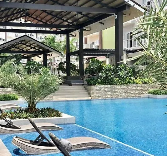 Amani Grand And Residences - Pool View 333b Free Wifi, Netflix, Pool And Gym House, 3mins To Mactan Cebu International Airport Lapu-Lapu City