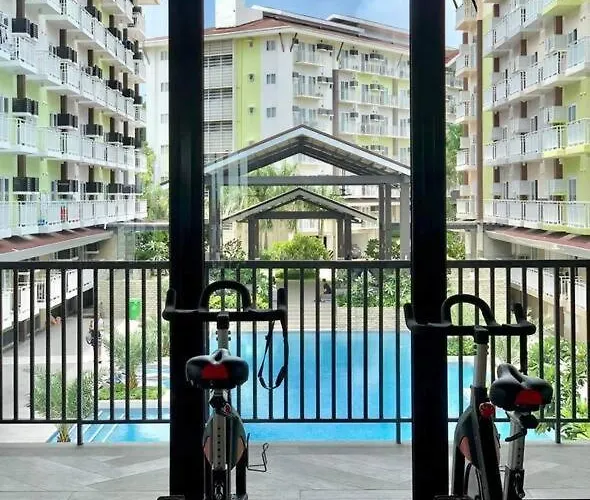 Amani Grand And Residences - Pool View 333b Free Wifi, Netflix, Pool And Gym House, 3mins To Mactan Cebu International Airport